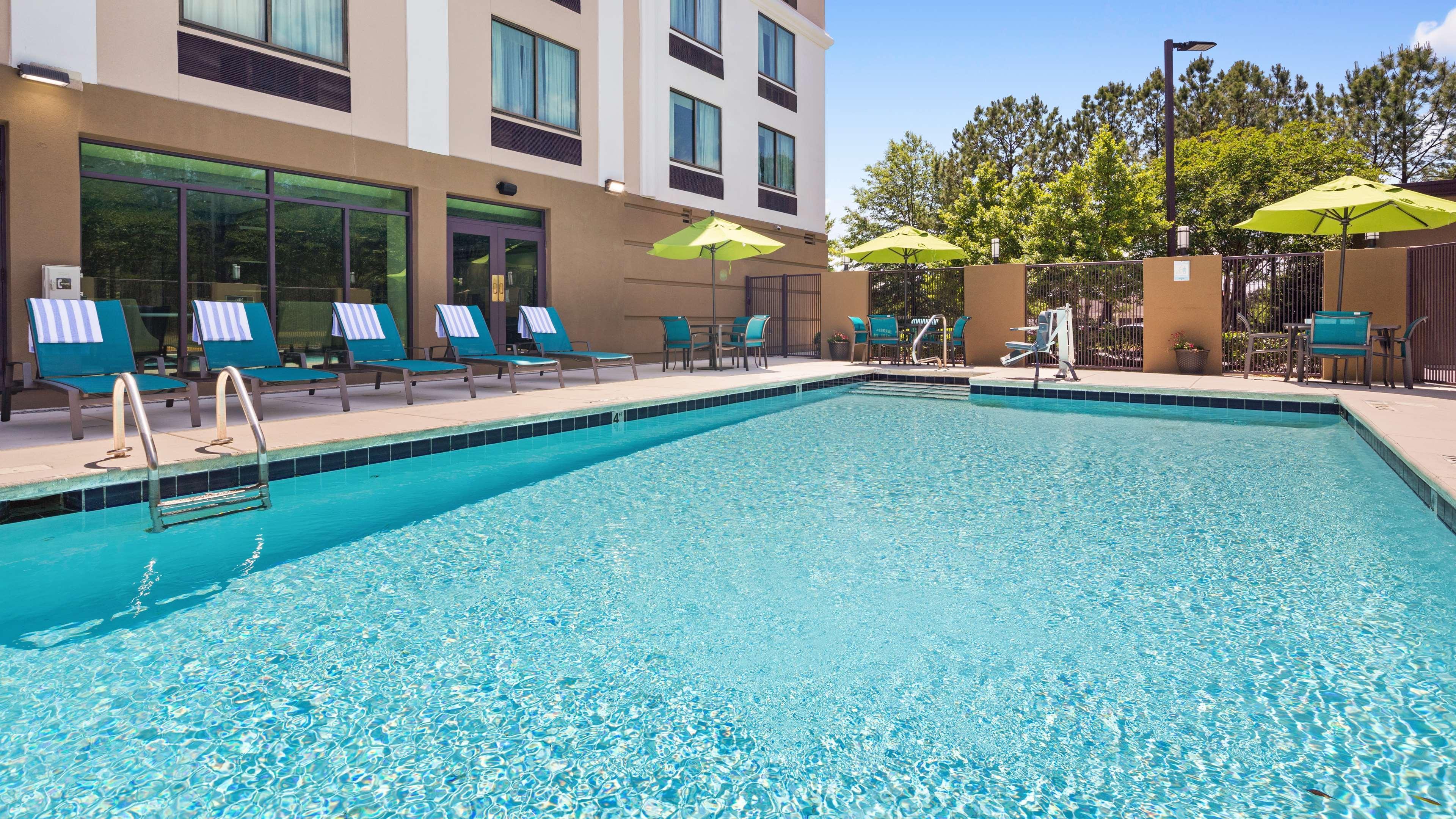 Best Western Plus Birmingham Inn & Suites Exterior foto