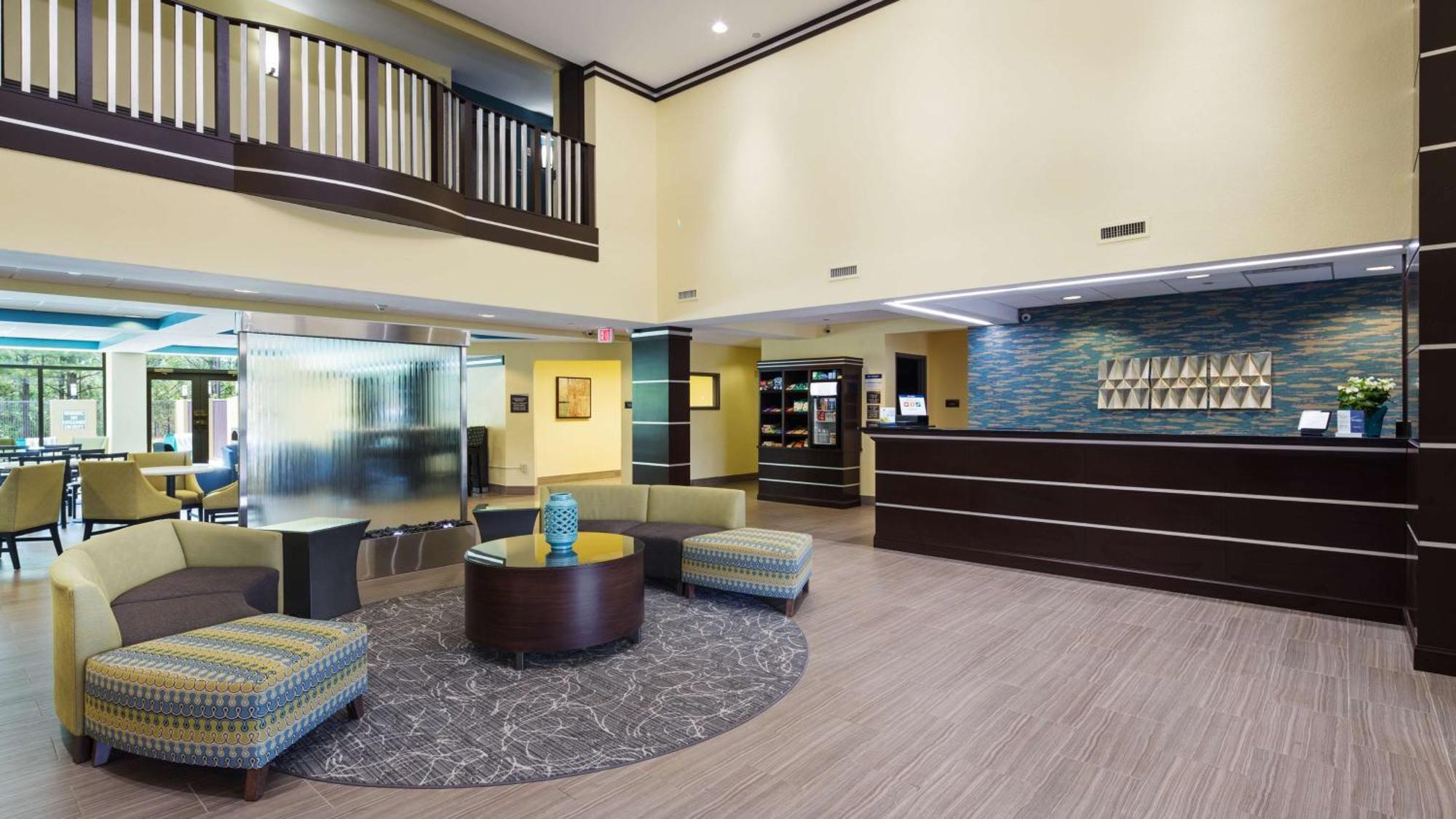 Best Western Plus Birmingham Inn & Suites Exterior foto
