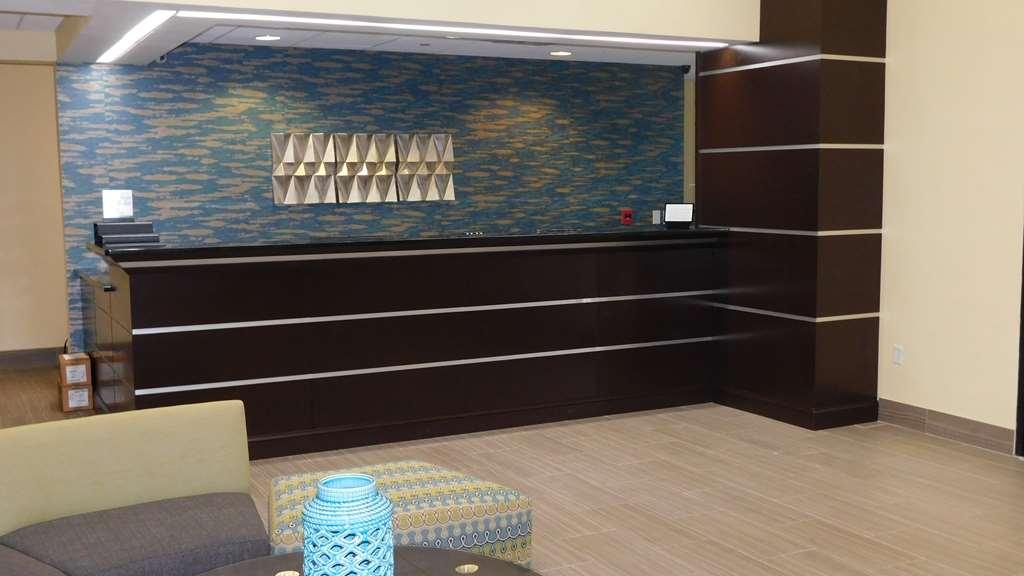 Best Western Plus Birmingham Inn & Suites Interior foto
